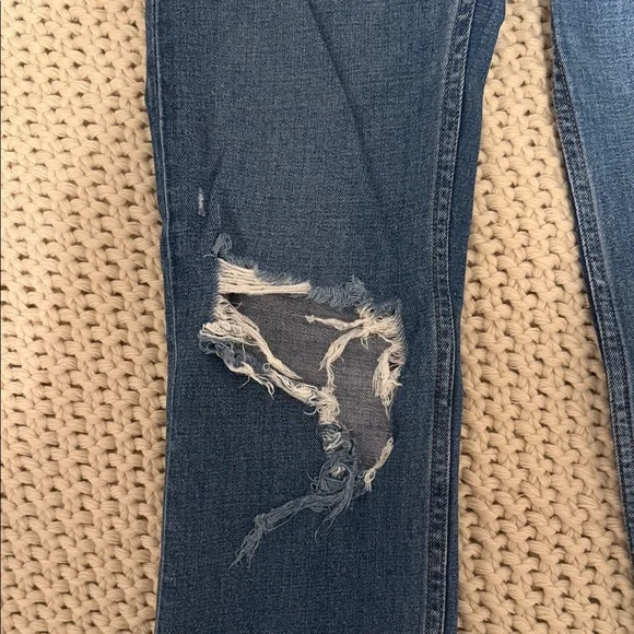 Abercrombie & Fitch Ankle Straight Jeans - Picture 2 of 6